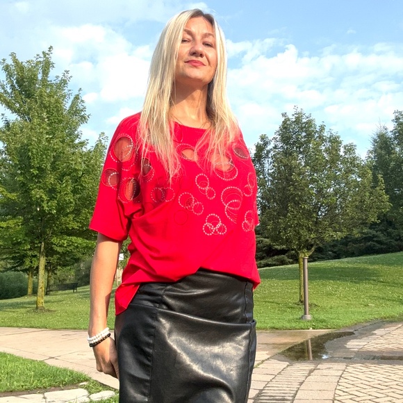 New Red Top for summer NWT - Picture 1 of 3